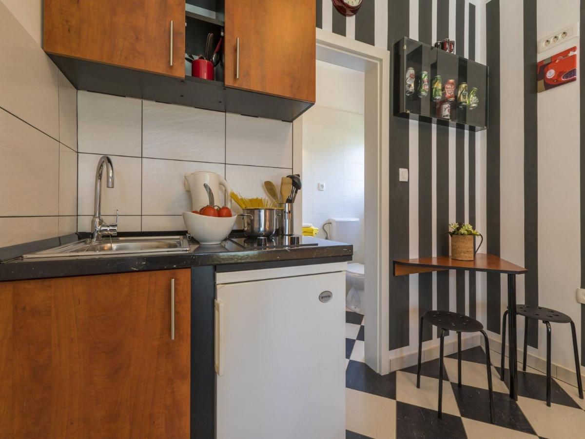 Apartments Rabbit Crikvenica Ngoại thất bức ảnh