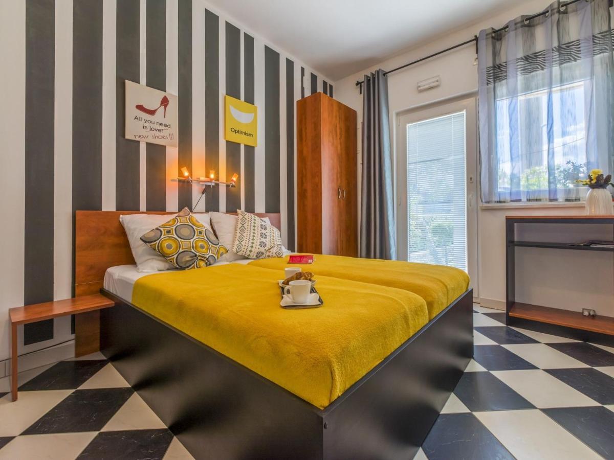 Apartments Rabbit Crikvenica Ngoại thất bức ảnh