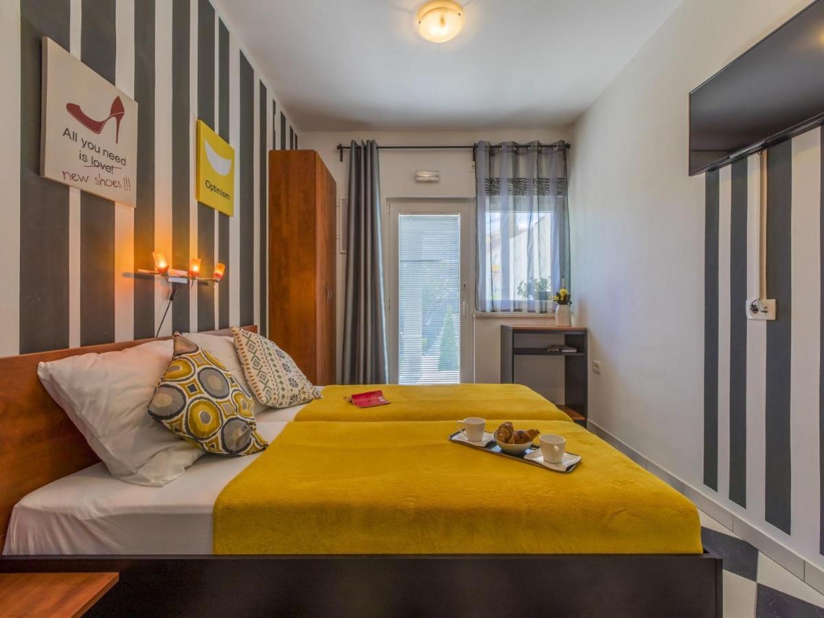 Apartments Rabbit Crikvenica Ngoại thất bức ảnh